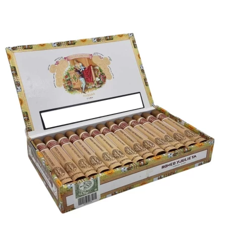 Romeo y Julieta Coronitas En Cedro