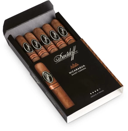 Davidoff Nicaragua Short Corona