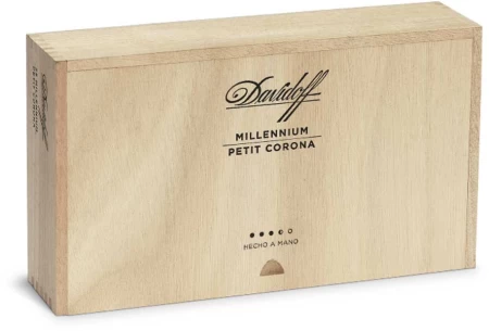 Davidoff Millennium Blend Petit Corona