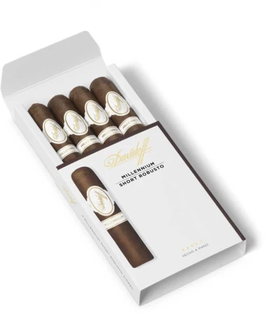 Davidoff Millennium Blend Short Robusto