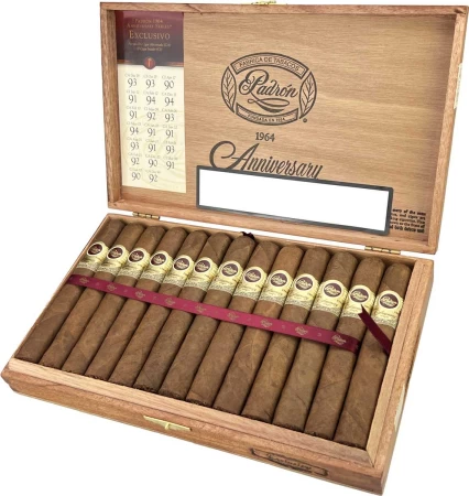 Padrón 1964 Anniversary Exclusivo Natural