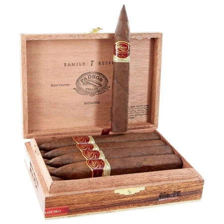 Padrón Family Reserve No.44 Maduro
