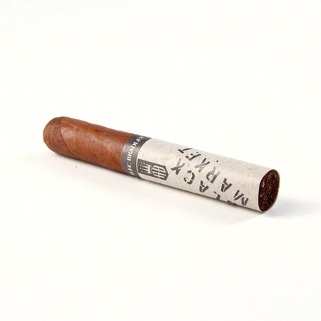 Alec Bradley Black Market Robusto