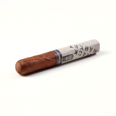 Alec Bradley Black Market Robusto
