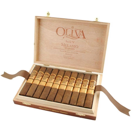 Oliva V Melanio Maduro Robusto