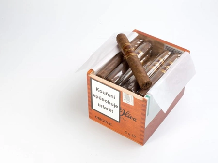 Flor de Oliva Robusto