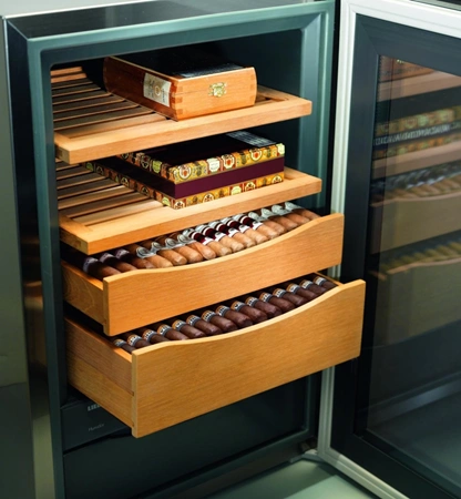 Humidor Liebherr ZKes453