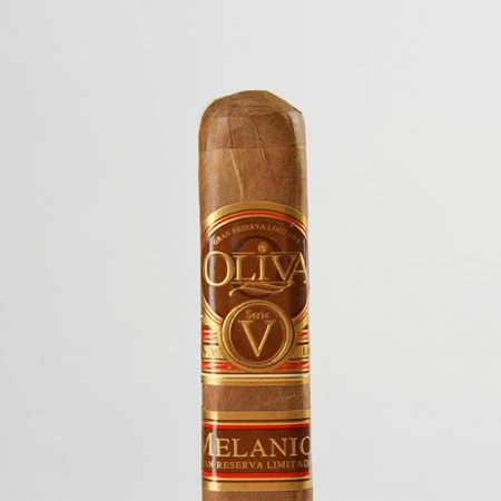 Oliva V Melanio Robusto