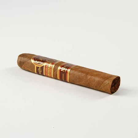 Oliva V Melanio Robusto