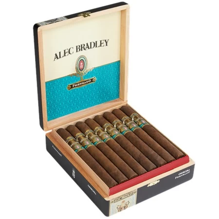Alec Bradley Prensado Churchill
