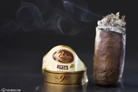 Padrón 1926 No.90 Maduro Tubos