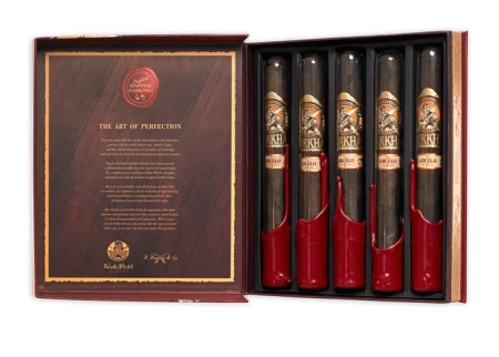Gurkha Private Select Abuelo Maduro Churchill