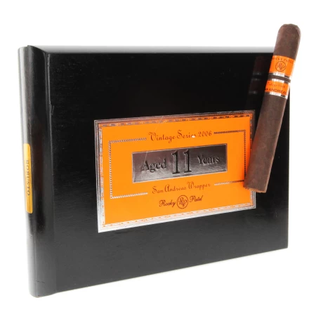 Rocky Patel Vintage 2006 Robusto