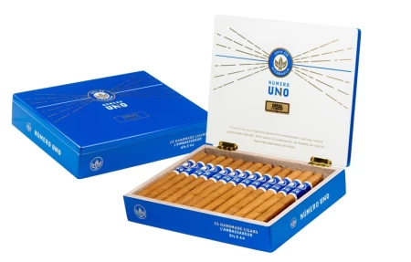 Joya de Nicaragua Numero Uno L'Ambassadeur