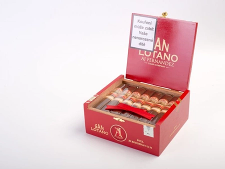 San Lotano Bull Robusto