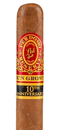 Perdomo 10th Sun Grown Robusto box pressed