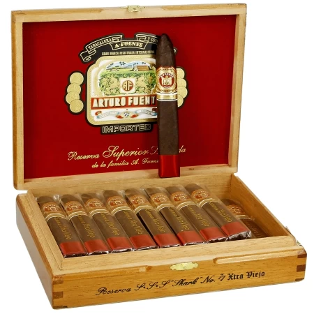 Arturo Fuente Anejo No.77 Shark