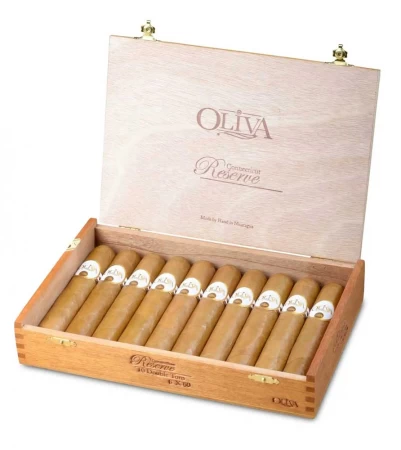 Oliva Connecticut reserve Double Toro