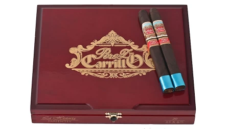 La Historia by E.P. Carrillo Parientes (Lonsdale)