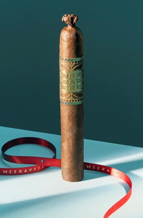Meerapfel Cigar Richard Double Robusto