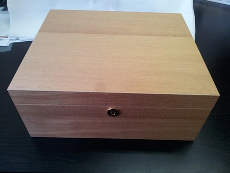 Humidor Adorini Cedro M