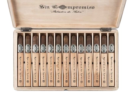 Sin Compromiso Paladin de Saka
