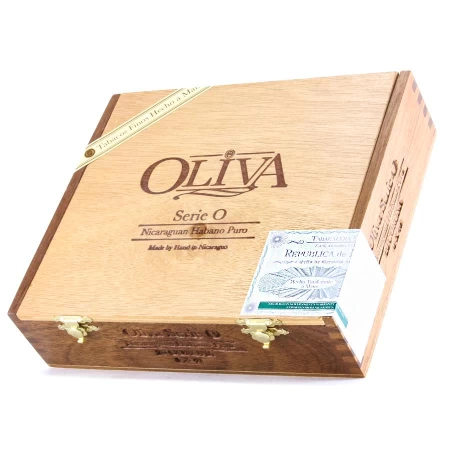 Oliva O Corona