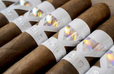 CAO Vision Churchill Limited Edition