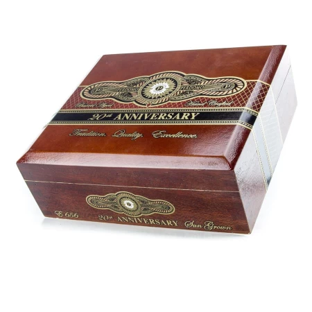 Perdomo 20th Anniversary Sun Grown Epicure