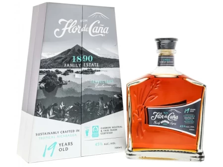 Flor de Caňa 19Y 45% 0,7L