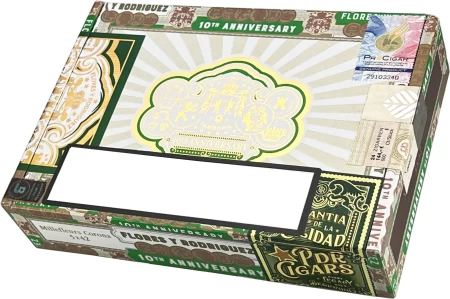 Flores y Rodriguez 10th Anniversary Mille Fleur Corona