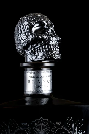 Tequila Satryna „ Blanco ” Mexican 38% vol. 0.70 L