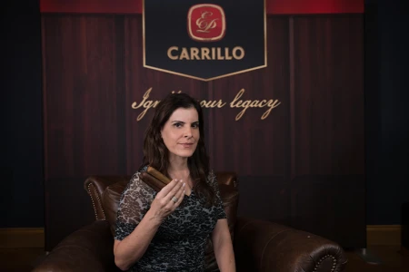 Perez-Carrillo La Historia Silk
