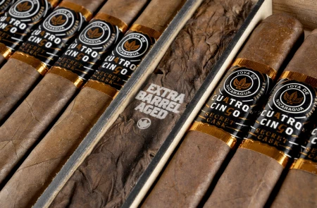 Joya de Nicaragua Cuatro Cinco Secret Cask Toro