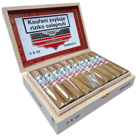 Esteban Carreras Connecticut 12Y Robusto